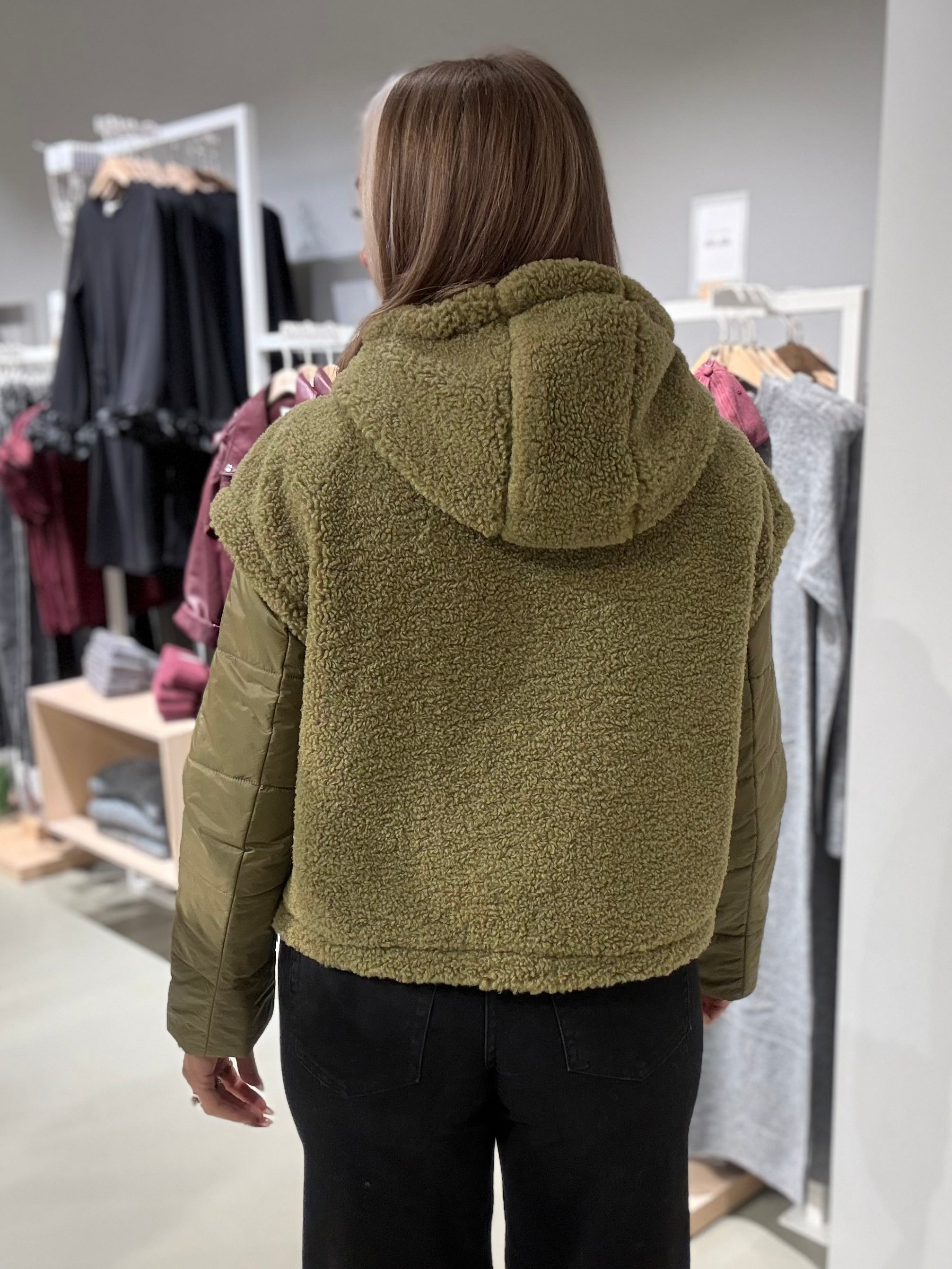 VISOKO Jacket - Martini Olive